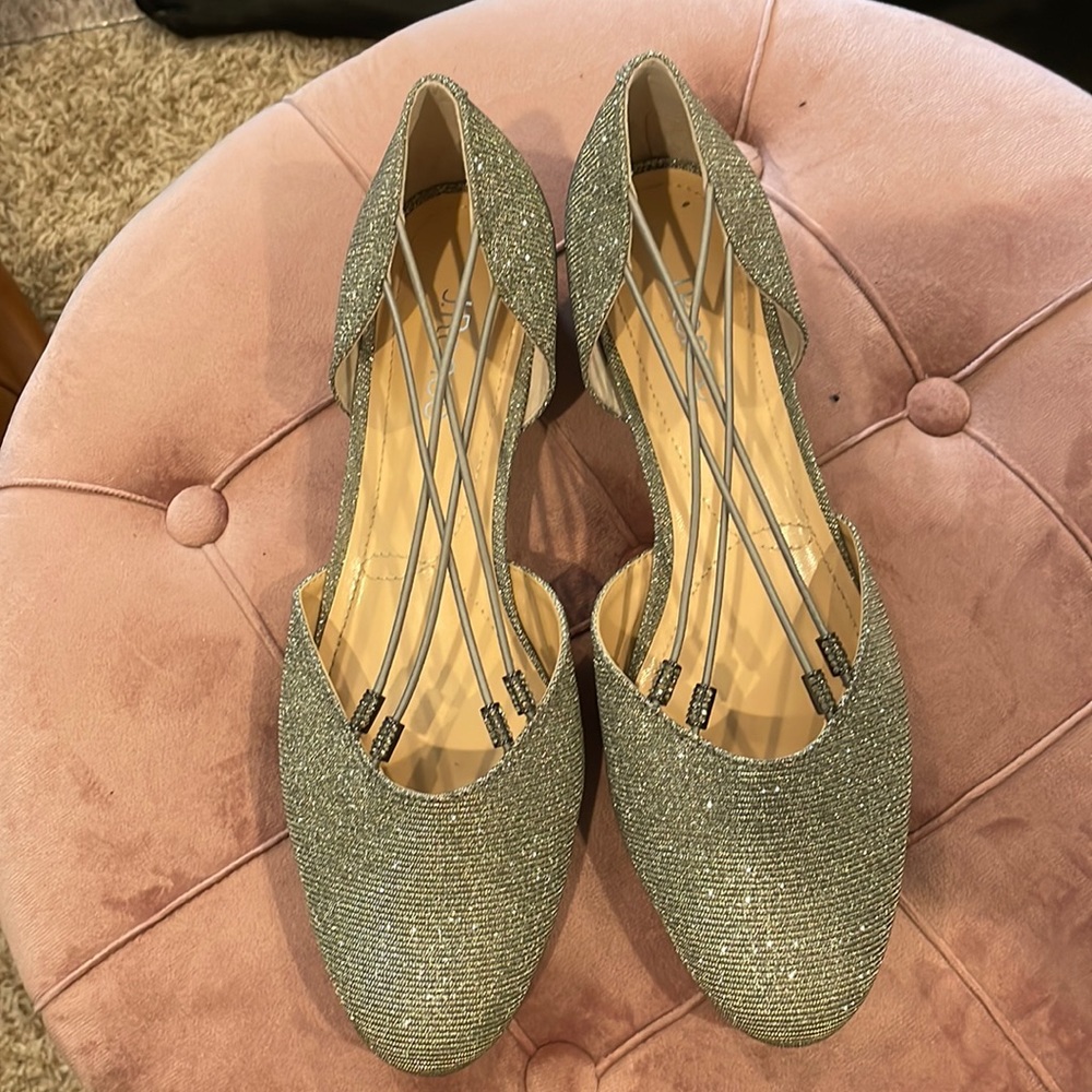 J.Renee Silver 1” Heels